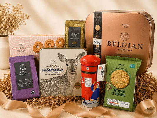 M&S Luxury Tea & Shortbread Hamper