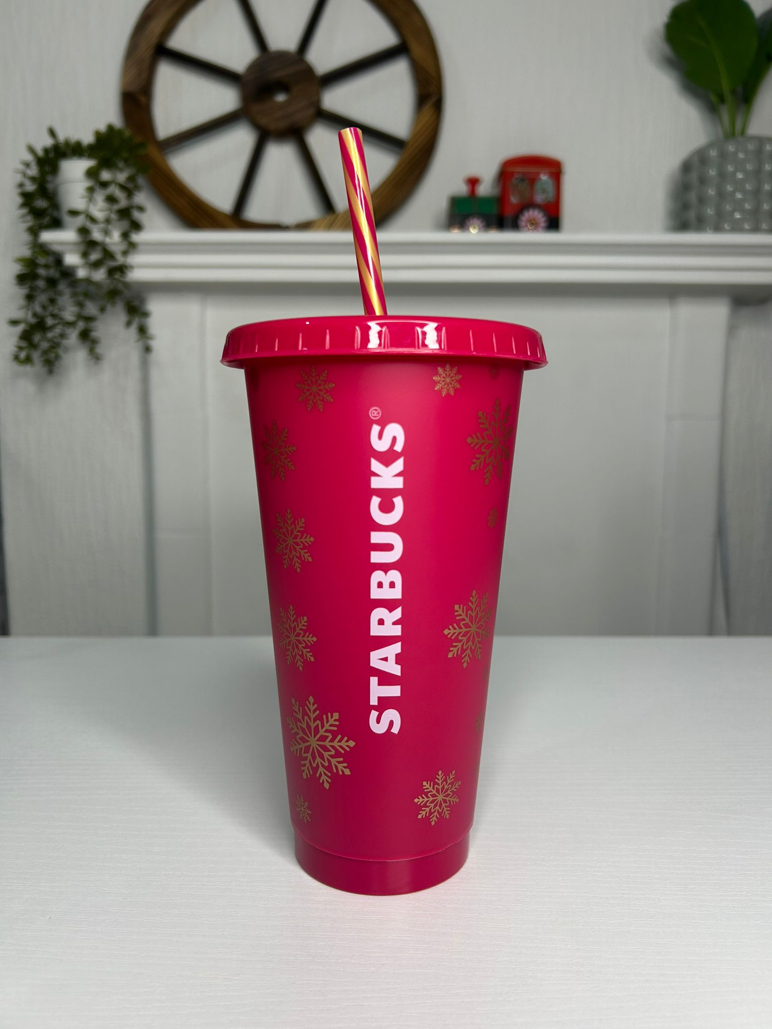 Starbucks Christmas red reusable cup – collectible tumbler